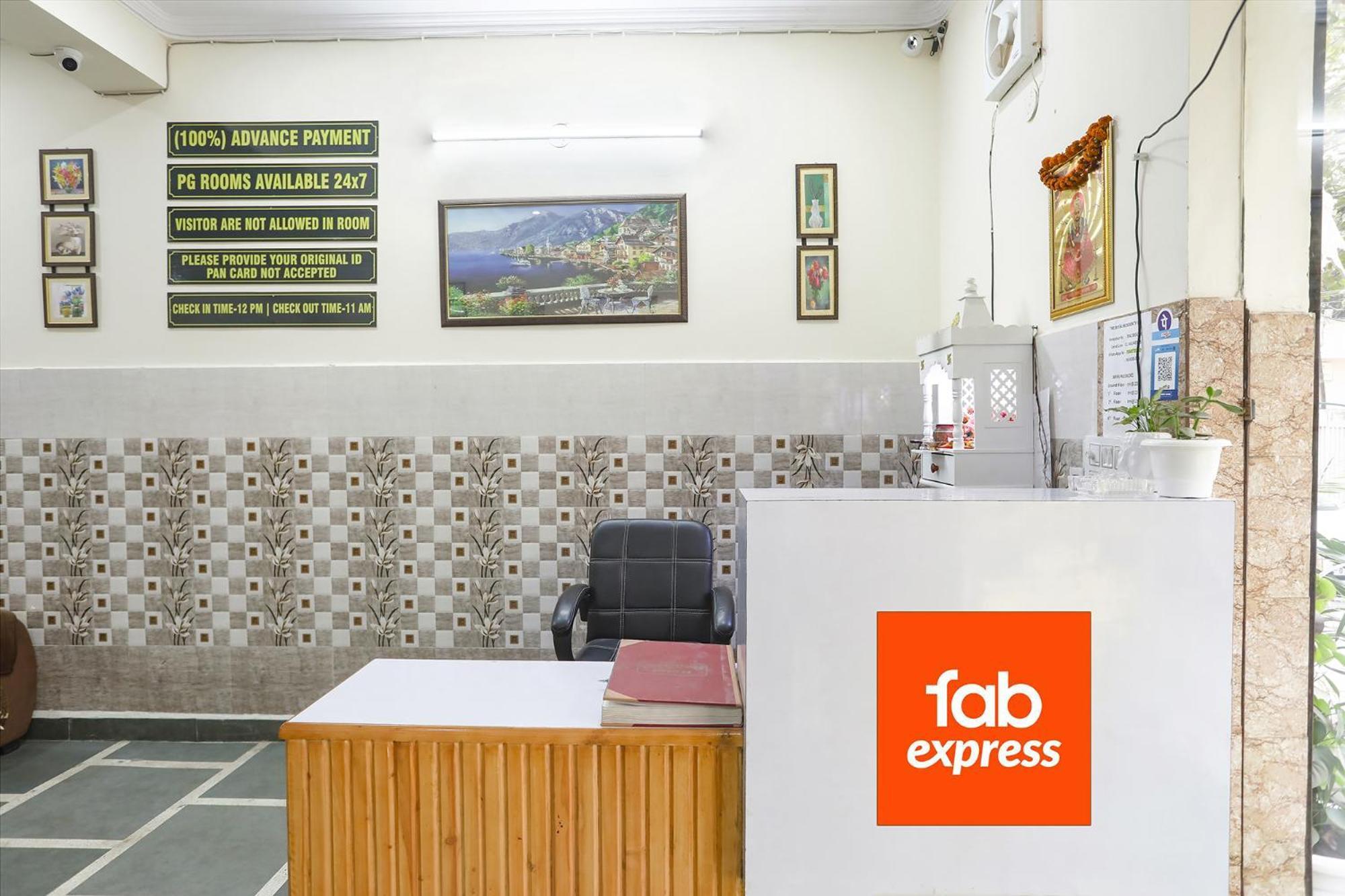 Fabexpress Asp Royal Residency Inn- Janakpuri Дели Экстерьер фото