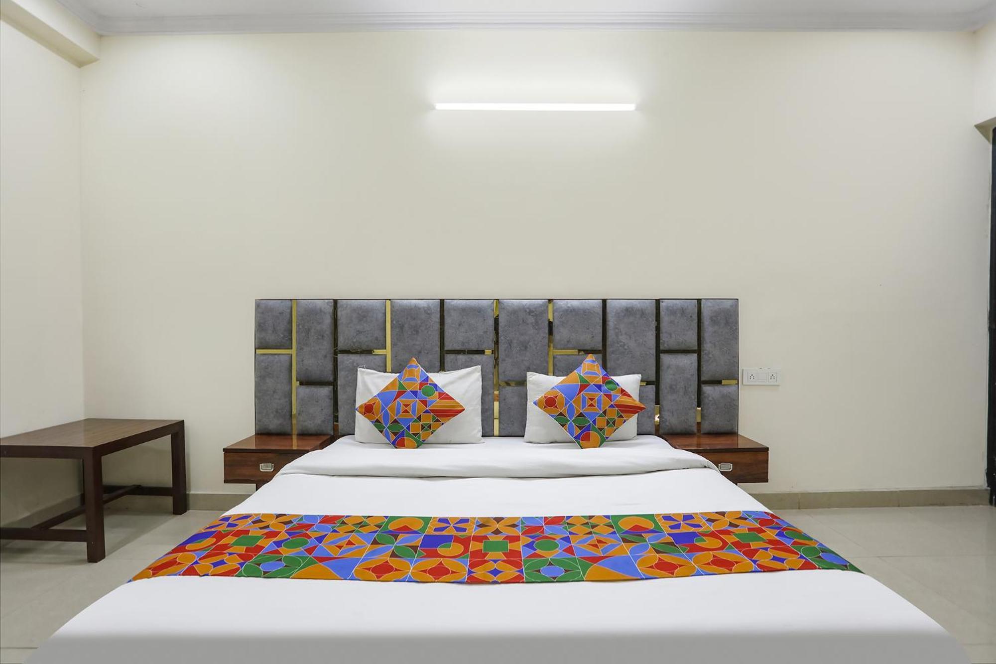 Fabexpress Asp Royal Residency Inn- Janakpuri Дели Экстерьер фото